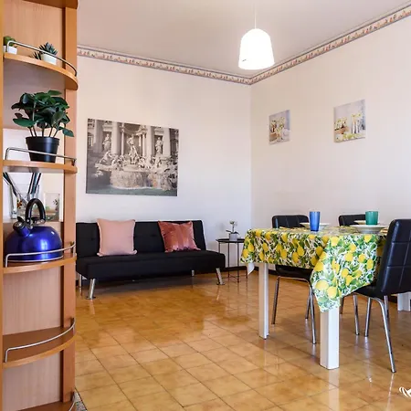 Apartment Trilocale Sicilia - Invacanza Alba Adriatica