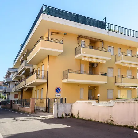 Apartment Trilocale Sicilia - Invacanza Alba Adriatica